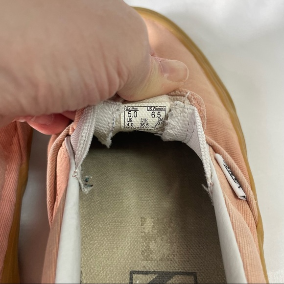 Vans Classic Gum-Sole Slip-On Sneakers- Pink Size 6.5 - Picture 6 of 6